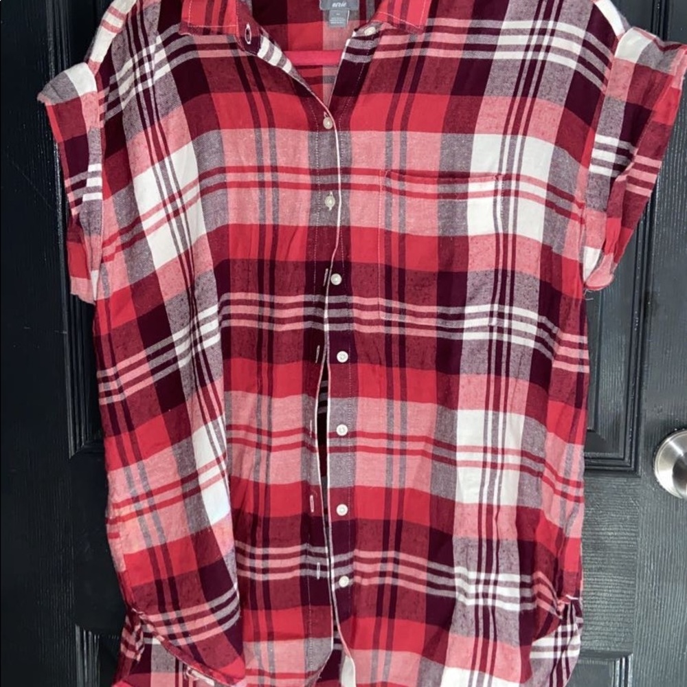 Cute red t-shirt flannel!